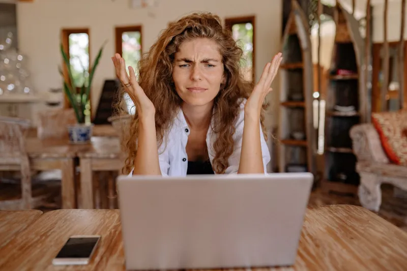Stop Watching the Scoreboard: How Obsessing Over Other Creators' Wins Is Costing You Yours